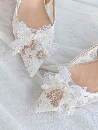 1 对（2 件）鞋饰夹，薄纱蝴蝶结和珍珠设计，适合高跟鞋和运动鞋，多用途，适合婚礼和派对