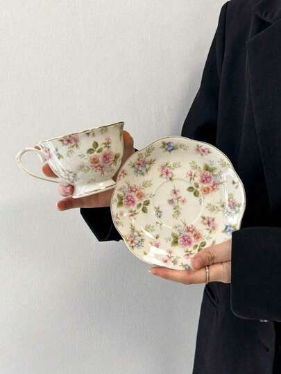 1 Juego de taza y platillo de café de cerámica, estilo campestre floral de primavera, hecho de cerámica exquisita con líneas doradas, diseño elegante, patrón floral de primavera, ideal para el té de la tarde, regalo de inauguración de la casa o boda