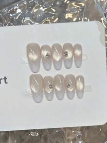 10 Stücke handgefertigte ovale Acryl-Aufstecknägel, mittelgroß, sanfte Champagner-Nägel, glänzende Katzenaugen-Nägel, Nägel mit Karomuster und Diamanteinlagen, minimalistisch, elegant, einfach, Herbst-Nägel, Aufstecknägel für Partys, Alltag und Dates, geeignet für Strandurlaube und Tropen, geeignet als DIY-Falschnägel für Frauen und Mädchen als Geschenkzubehör