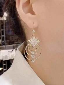 "Mood Matching Magic! Find Accessory Combinations For Every Vibe And Occasion - Wonderful For Self-Expression And Showcasing Your Personality. Your Mood, Your Style!" - Random - View 3