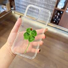 Funda de teléfono transparente y hermosa de alta calidad con cuatro hojas de trébol de la suerte, funda de teléfono creativa personalizada simple y de alta gama, a prueba de golpes y protección contra caídas, duradera y resistente a las manchas, adecuada para todas las series de s, compatible con  17.17 Pro...17 Pro Max...17 Agua. 16.16 Pro...16 Pro Máx.16 más.. 15.15 Pro Max...15 Pro...15 más.. 14.14 Pro...14 más..14 Pro Max... 13.13 Pro...13 Pro Max...12.12 Pro...12 Pro Max...11.11 Pro...11 Pro Máx.XR.X.XS.XS máx.Se.MiNi. Esta caja transparente es el regalo ecológico perfecto para mujeres y niñas, y también el regalo ideal para el Día de San Patricio. - Transparente 899 - Ver 7