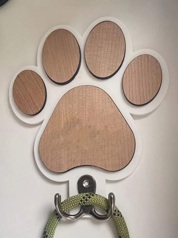 1pc Chic Wooden Paw Print Wall Hook - Polished Finish, Handcrafted Towel & Clothes Hanger For Bedroom And Bathroom Decor