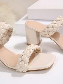 法式纯色优雅时尚休闲通勤商务女神夏季新款高跟粗跟编织凉鞋，百搭简约风格夏季拖鞋 - 米色 - 查看 5