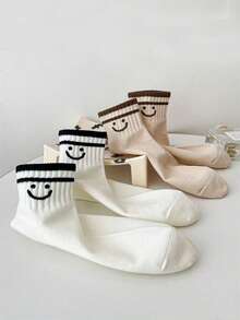 4 Pares de Meias Curtas Alegres para Mulheres, Macias e Confortáveis, Versáteis para Atividades, Outono/Inverno