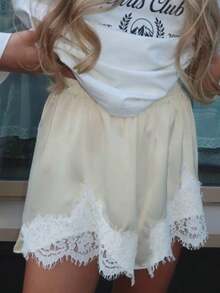 Women's Satin Lace Trimmed Irregular Hem Shorts, Summer Loose And Fashionable Solid Color Elastic Waist Shorts, Suitable For Women's Daily Wear - Rượu sâm banh - Xem 3