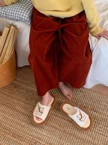 XIXITIAO 1 para uroczych, miękkich, płaskich kapci z wzorem szczeniaka, wygodne, modne, lekkie, pluszowe kapcie domowe z wzorem szczeniaka, grube, ciepłe na zimę - Ciemny brąz - Zobacz 3