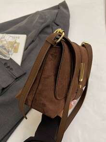 1pc Fashion Versatile Women's Crossbody Bag, Solid Color Retro Flap Shoulder Bag With Adjustable Strap, Large Capacity Casual Everyday Bag Suitable For Young Women - Outings, Shopping, Classroom, Dates, Gifts, Office, Work, Travel - Coffee - View 7