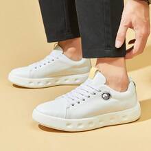 2025 Nouvelles chaussures décontractées blanches à tige basse pour hommes - Doublure respirante, design à lacets et bout rond, confortable en toute saison - Style minimaliste polyvalent, mode urbaine, qualité légère, moderne, chaussures légères, essentielles pour les jeunes