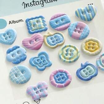 4 种款式可爱纽扣泡沫 3D 贴纸，逼真纽扣装饰贴纸，适合剪贴簿，时尚风格
