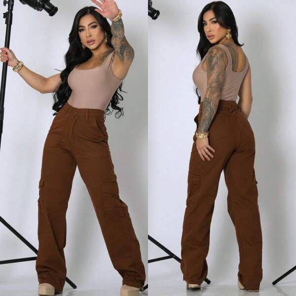 Calça Cargo Jeans Feminina Wide Leg Cor Marrom Moderna e Confortável Cintura Alta Moderna Casual Soltinha Wide Leg