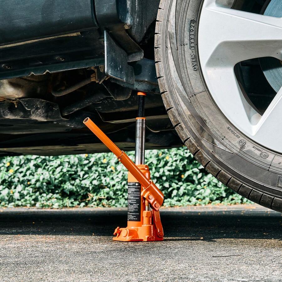 Hydraulic Bottle Jack, 4 Ton (8818.4 Lbs) Capacity, 7.3-13.8 Inch Lifting Range, Heavy Duty Welded Bottle Jack For Car, SUV, Pickup, Auto Repair, House Lift And Agricultural Equipment, Orange - 4T 7.3-13.8 Inch - View 1