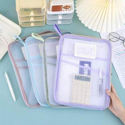 4/1 Stück A4 Reißverschluss-Aktentasche - Strapazierfähige Nylon-Aktentasche, mit drei Lagen dickem Stoff, eine transparente Aufbewahrungstasche für Prüfungsunterlagen, Bücher und Büromaterial, erhältlich in den Farben Pink, Blau, Grün und Lila. Kompaktes und leichtes Design, mit stabilen Griffen, geeignet für Studenten und Berufstätige. Tragbare Aktentasche | Farbige Akzente | Strapazierfähige Nylon-Tasche, Ordner-Tasche Weihnachtsstrumpf-Füller, Geschenke, Lustige Geschenke, Ramadan, Personalisiertes Geschenk