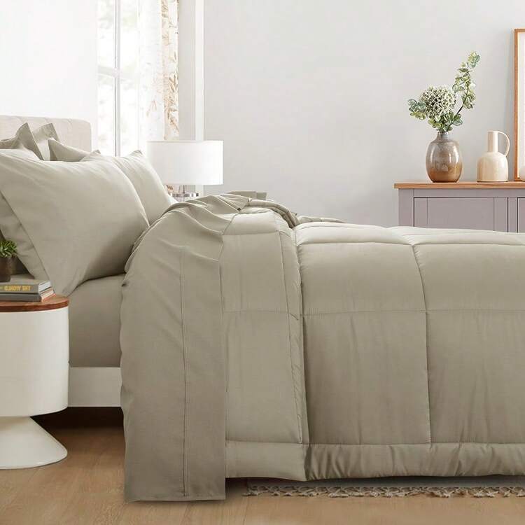 7pcs Ultra-Soft Bed In A Bag, Down Alternative Bedding Sets With All Season Quilted Comforter, Flat Sheet, Fitted Sheet, Pillowcases -Gifts For The Family And Friends - Dark Khaki - View 1