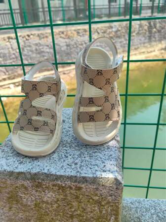 1-6 Years Old Boys' Leather Summer Sandals, Soft Bottom Non-Slip Lightweight Beach Shoes, Plaid Bear Pattern Design, Hook And Loop Closure