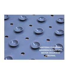 NF0040021 MULTICOLOR MEDIDAS 67.5x37.5 -ducha antideslizante con agarre fuerte, accesorios tina para baño, tina, baño, gimnasio, centro spa, sauna, Ajuste ideal: esta alfombrilla de ducha tiene ventosas que se agarran firmemente al piso, evitando resbalones y caídas. También cubre una gran área, lo que te da suficiente espacio para moverse. Está construido para durar, y se puede lavar a máquina regularmente y mantener fácilmente para una zona de baño higiénica. Medidas 67.5x37.5 Multicolor -Garantía antideslizante: Mantente a ti mismo y a tus seres queridos a salvo de resbalones y caídas con el fuerte agarre de nuestra alfombrilla de ducha, gracias a sus múltiples ventosas flexibles de alta resistencia. Ideal para uso en el hogar, gimnasio y centro de spa, disfruta de una experiencia cómoda y segura para el baño. - Multicolor - Ver 4