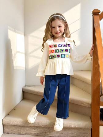 2 件套年轻女孩休闲条纹彩色几何褶边长袖衬衫和直筒裤套装，适合日常休闲穿着，春秋季