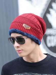 1pc Men's Knit Hat With Leather Label And Fluffy Trim, Fashion Versatile, Comfortable Fabric, Flattering, Suitable For Travel, Hiking, Shopping, Cycling, Gatherings And Various Occasions