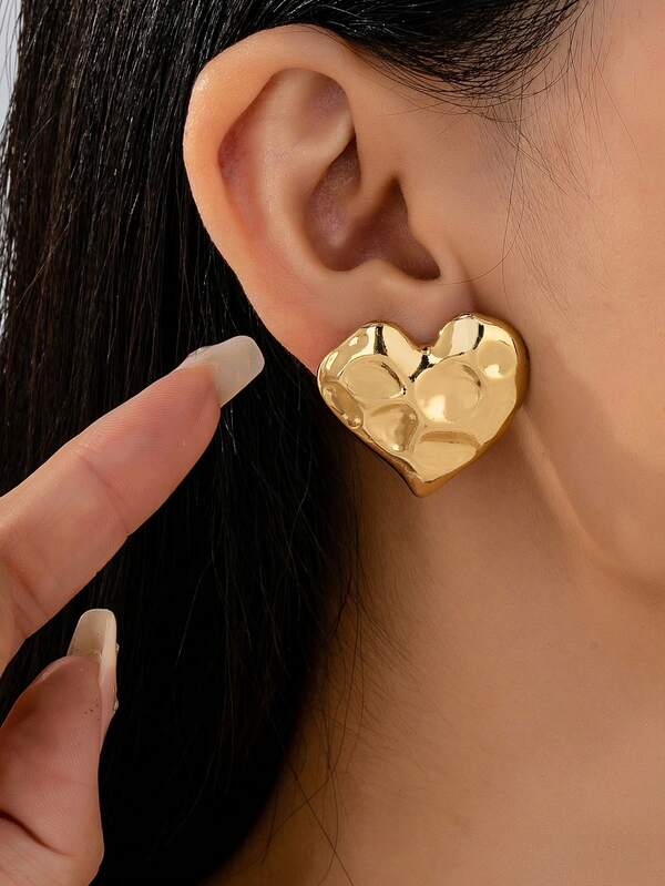 1 par de brincos de pino dourados em formato de coração, minimalistas para uso diário