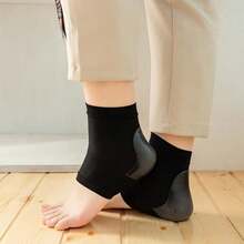 2Pcs Heel Protective Foot Cover Foot Heels Socks Silicone Anti- Crack Moisturizing Socks UnisexRelief Feet Care Sock