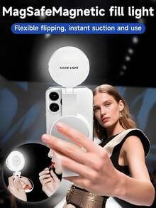 متعدد الألوان