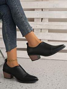 英伦风复古弹力设计一脚蹬高跟鞋女棕色春秋大码宽松单鞋女高跟尖头粗跟百搭鞋