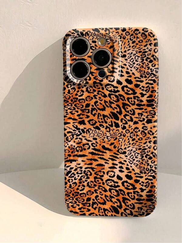 A Korean High-End Fashion Phone 17 Pro Max Phone Case With Cheetah Print Design. Suitable For Phone 11/12/13/14/15/16 Pro Max Plus. The Fun And Cute Phone Protective Case Elegantly Attracts Men And Women. It Is Waterproof, Shockproof, Drop-Proof And Scratch-Resistant. It Is Very Suitable For Giving Girlfriends Christmas, Valentine's Day, Easter, Wedding Season, And Birthday Gifts!