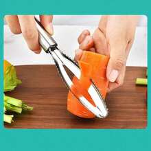 Écailleur de poisson portable en acier inoxydable avec dents de scie - outil de cuisine facile pour nettoyer le poisson