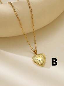 New Nordic Style Retro Lace Hollow Heart Ribbon Photo Locket Pendant Photo Necklace Copper Album Box Necklace Women Jewelry