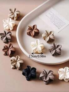 50 Stücke/10 Stücke kleine Haarspangen mit Blumenmuster 2.5cm/0.98in für Damen, Farben: Schwarz, Weiß, Khaki, Braun (zufällige Farbauswahl), leichte Kunststoff-Haarspangen für Alltag, Freizeit, Party, Pendeln, Strand. Geeignet zum Feststecken von Pony, Seitenpartien, Pferdeschwanz, Dutt, zum Gesichtwaschen, Schminken und als passendes Accessoire für Outfits. Winter-Haaraccessoires.