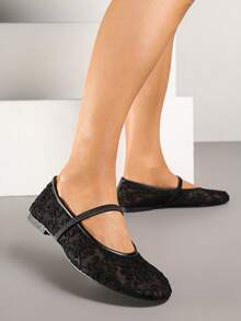 Transparente Ballettschuhe mit Riemen und Stickerei verziert - Schwarz - Übersicht 2