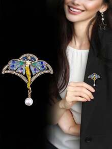 1pc Vintage Cloisonné Fairy Brooch With Sparkling Rhinestone-Encased Wings - Elegant Retro Statement Jewelry For Women & Men, Perfect For Formal Dresses, Casual Jackets, Coats, Scarves, Ideal For Christmas Parties Gift