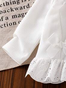 Baby Girl 2Pcs Set Soft Casual White Long Sleeve Top With Multiple 3D Bow Decor & Lace Trim Plus Jeans Pants With Embroidered Butterflies And Elastic Waist