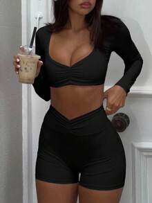 Set de 2 piezas: Top corto de manga larga con cuello de volantes rosa y shorts casuales de alta elasticidad para mujer - Negro - Ver 5