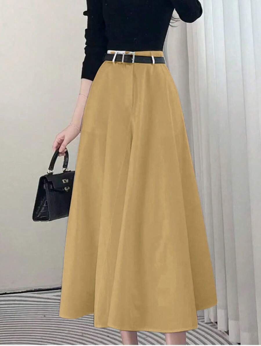 Solid Color High Waist Skirt With Pockets On Both Sides And Wide Hem - Cream - View 1