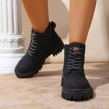 Women's Thick Sole Lace-Up Combat Boots - Round Toe Platform Shoes - Retro Streetwear Style - Suitable For Casual Outings, Commuting And Multiple Occasions - Essential For Autumn/Winter