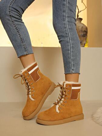 女式中筒雪地靴，保暖内衬，保暖防滑，加厚鞋底增高，适合秋冬季户外休闲