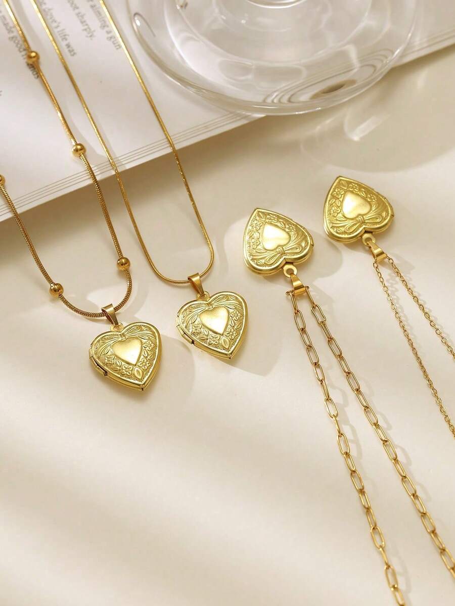 New Nordic Style Retro Lace Hollow Heart Ribbon Photo Locket Pendant Photo Necklace Copper Album Box Necklace Women Jewelry