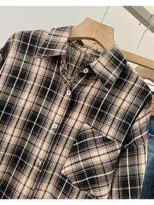 Camisa de mujer de manga larga con bolsillo frontal, estampado de cuadros y corte holgado - Café integral - Ver 3