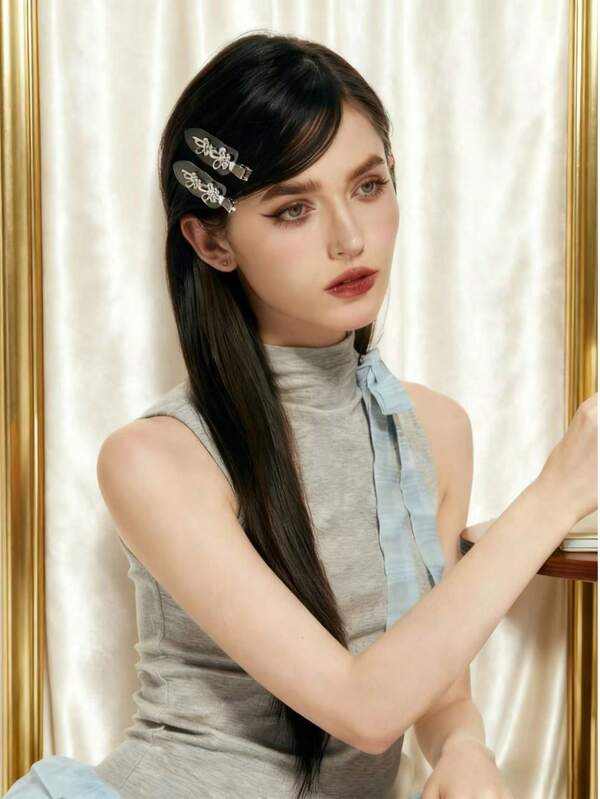 1pc Hairclip Fashion Casual Versatile Niche Sweet Cool Metal Flower Hair Clip Women's Forehead No Trace Broken Hair Bangs Clip Side Clip Hair Card Alligator Hair Clip Hair Decoration Autumn And Winter Hair Accessories Women's Hair Accessories Charming Hair Ornaments Suitable For Daily Use, Home School, Seaside Vacation, Work, Commuting, Party, Holiday, Birthday Gift, Back-To-School Season, Versatile, Go Out Girl, Claw Clips