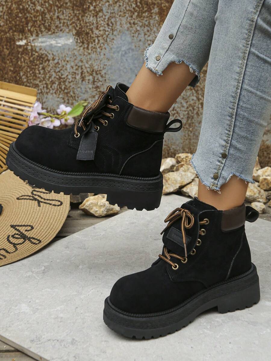 1 Par de Botas de Moda Feminina para Outono/Inverno, Botas de Couro com Estilo Esportivo Punk, Cadarços, Ilhoses Metálicos e Bico Redondo - Preto - Visão 1
