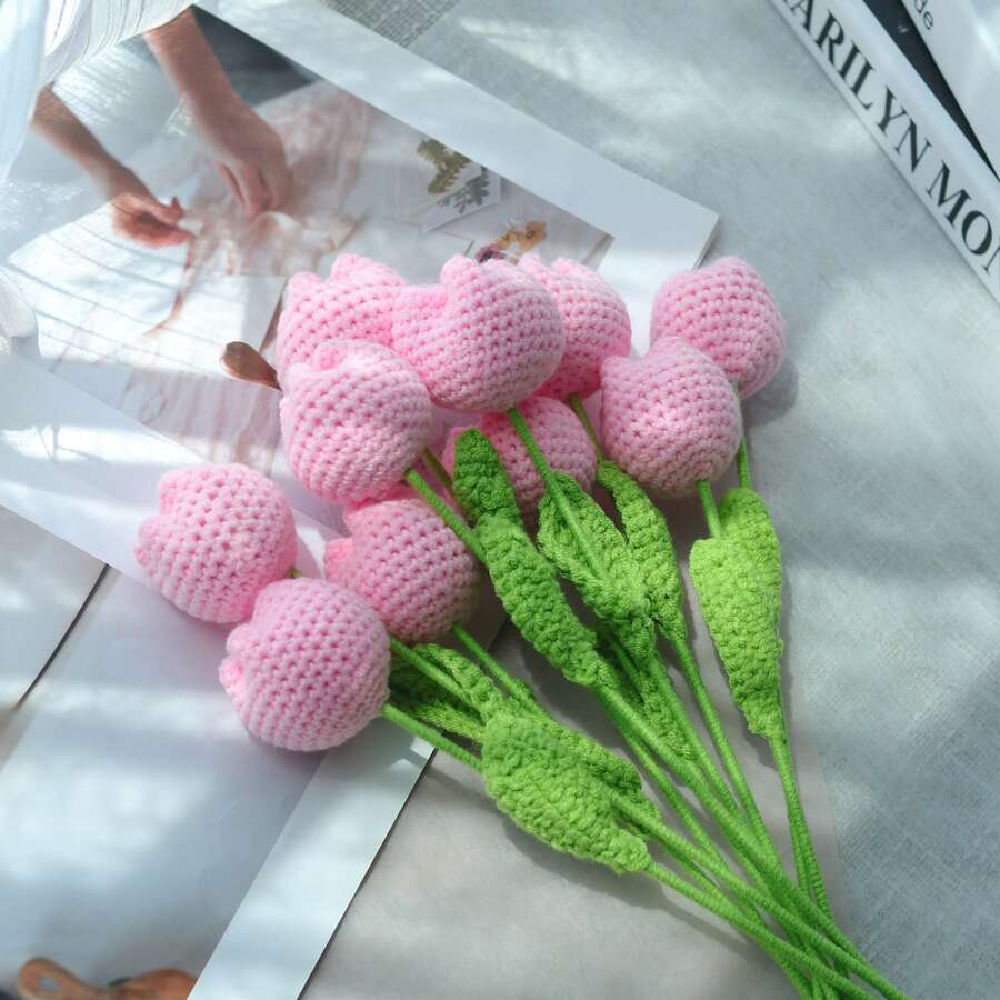 1/3/6/10个手工钩编郁金香装饰品。仿真花,栩栩如生,手工编织,毛线花。可作为礼物送给她、母亲、老师,或作为餐厅、客厅、卧室、婚礼和派对的家居装饰,也适合户外装饰。适合春夏装饰、返校季、婚礼、生日、周年纪念日和其他节日。 - 粉色 - 查看 1