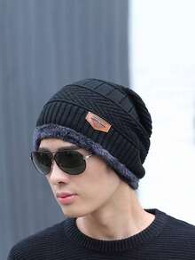 1pc Men's Knit Hat With Leather Label And Fluffy Trim, Fashion Versatile, Comfortable Fabric, Flattering, Suitable For Travel, Hiking, Shopping, Cycling, Gatherings And Various Occasions