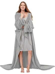 1pc Soft & Comfortable Black TV Blanket With Large Pocket, Multifunctional Wearable Snuggle Blanket, Anti-Static Flannel Throw Blanket