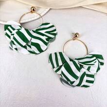 Brincos de círculo geométrico listrado de zebra de tecido retrô, brincos elegantes exclusivos exagerados