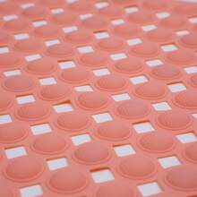 NF0040020 MULTICOLOR - Alfombra de baño, Disfruta de una protección de 360 grados dentro o fuera de tu bañera: con una alfombra de baño de primera calidad, hecha de material antideslizante de alta calidad. Es una alfombra de baño/ducha con un máximo agarre. - Multicolor - Ver 4