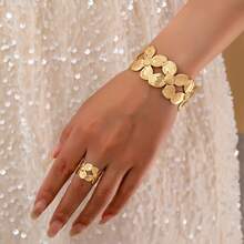 2pcs/Set Floral Jewelry Set For Women, Fashionable Minimalist 4-Petal Flower Bangle & Ring, European And American Style Accessories