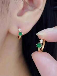 2pcs Classic Shiny Cubic Zirconia Delicate Small Hoop Earrings, Suitable For Women's Wedding And Daily Use, Tiny Earring Studs, Great Gift For Girlfriend On Valentine's Day Or Birthday - Green - View 3