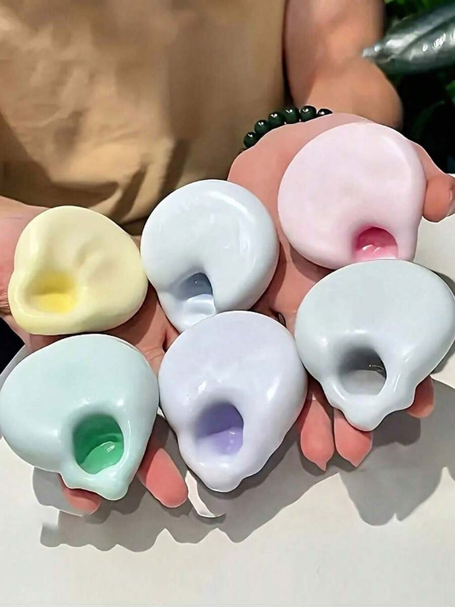 4个超好玩成人减压软糯米球，弹性麻糬球，慢按即可回弹变色，手工糯米球，新奇玩具，适合办公室娱乐、生日、节日派对，是感恩节、复活节、万圣节、圣诞节的完美礼物，适合14岁以上人群