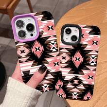 Funda protectora suave de alta calidad con orificios grandes para teléfonos. Compatible con los modelos 17, 16, 15, 14, 13, 12 y 11 Plus Pro. Colores: negro clásico, morado, gris y blanco. Ideal para Halloween y Acción de Gracias. QY13. - Morado - Ver 6