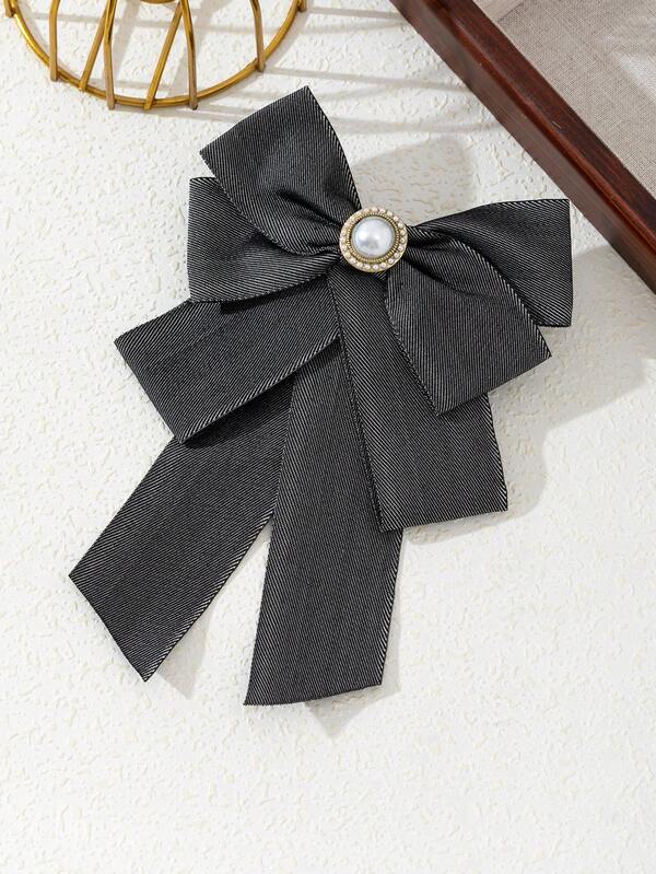 1 pezzo Elegante spilla a fiocco in stile denim con perle finte, spilla di gioielleria di lusso, adatta per uso quotidiano, regalo per appuntamenti